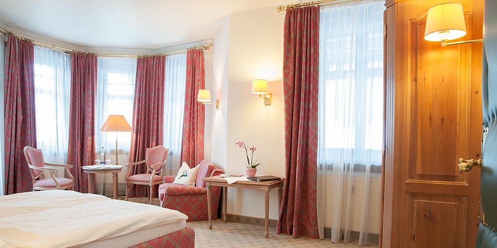 02_gaestehaus_florian_erkerzimmer 02_gaestehaus_florian_erkerzimmer