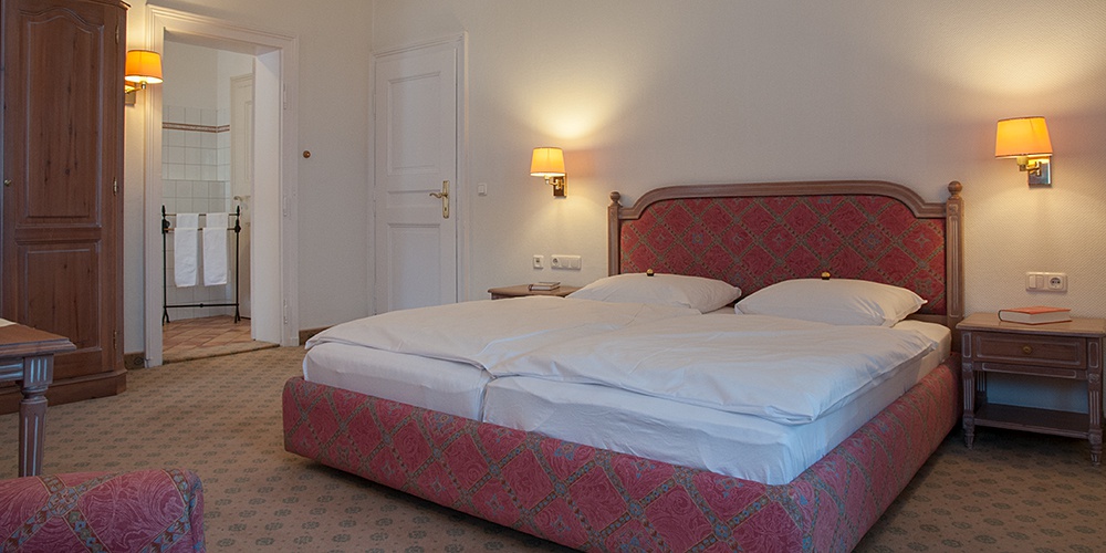 04_gaestehaus_florian_erkerzimmer 04_gaestehaus_florian_erkerzimmer